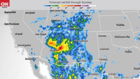 Em algumas partes do Arizona, era possível ver mais de cinco centímetros de chuva no final do fim de semana. 