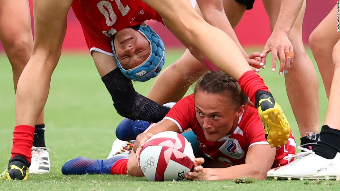 Russian rugby player Anna Baranchuk reaches for the ball during a match against New Zealand on July 30.