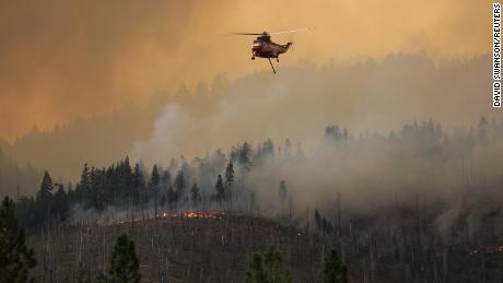 Esta temporada de incêndios acima da média está projetada para durar até setembro - talvez mais