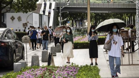 China publica novas diretrizes para o uso de máscaras faciais durante o surto Delta