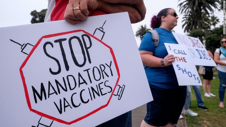Opponents of Biden's vaccine mandate seek to ensure a majority of Republican-appointed judges hear case