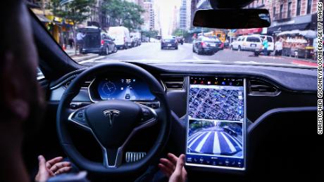 Some Tesla owners are losing trust in Elon Musk&#39;s promises of &#39;full self-driving&#39;
