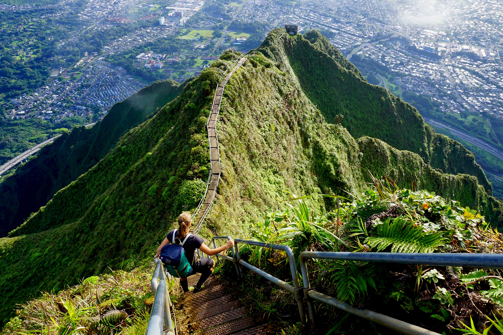 Discover “Haiku Stairs”, an extreme hike in Hawaii