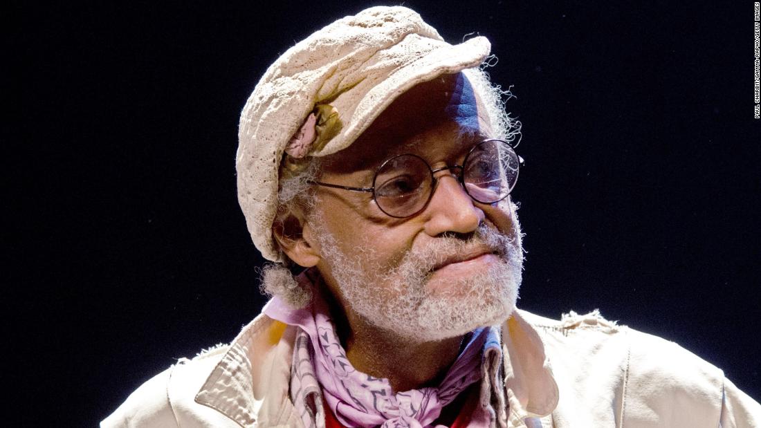 &lt;a href =&quot;https://www.cnn.com/2021/09/22/entertainment/melvin-van-peebles-obit/index.html&quot; target =&quot;_空欄&quot;&gt;メルヴィンヴァlt�ピーブ�gtズ,&lt;/A&gt; a groundbreaking African American director who helped champion a new wave of modern Black cinema in the 1970s, died on September 21, his son Mario Van Peebles announced. 彼がいた 89. ヴァンピーブルズ&#39; numerous film credits include &quot;Watermelon Man&quot; そして &quotquotet Sweetback&#39;s Baadasssss Song.&quot;
