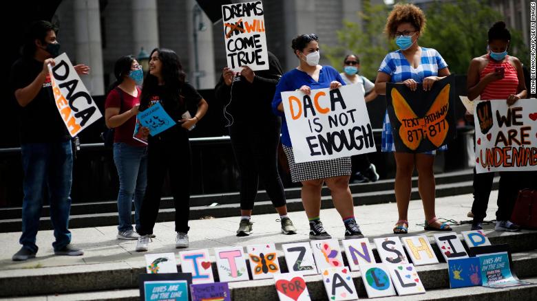 Federal appeals court to hear arguments on future of DACA