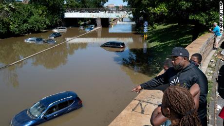 25% 的美国所有关键基础设施都面临因洪水而失败的风险, 新报告发现