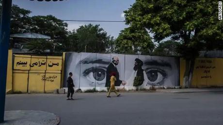 Afghan artists destroy their work fearing Taliban retribution