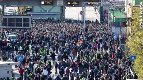 Thousands protest as Italy&#39;s Covid pass becomes mandatory for workers