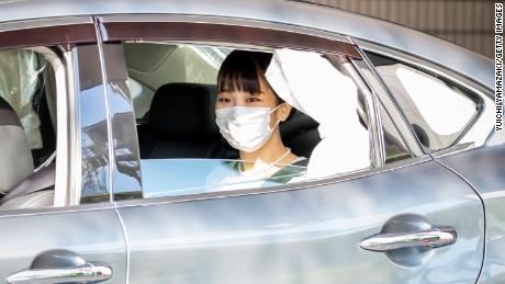 Former Princess Mako arrived at a Tokyo hotel for a press event with Komuro after registering her marriage on Tuesday.