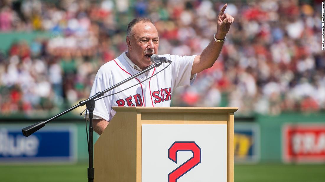 &lt;a href =&quot;https://www.cnn.com/2021/10/31/sport/jerry-remy-death/index.html&quot; target =&quot;_空欄&amquotot;&gt;ジェリー�ltレミー,&gtp;lt;/A&gt; 最愛の長年のボストンレッドソックス放送局と元メジャーリーグ内野手, died October 30 after a lengthy battle with lung cancer, チームが発表した. 彼がいた 68.