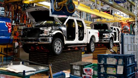 Ford is first major US automaker to mandate vaccines