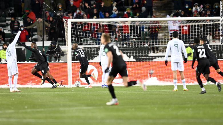 Canada in wintery wonderland after beating Mexico in men's World Cup qualifier