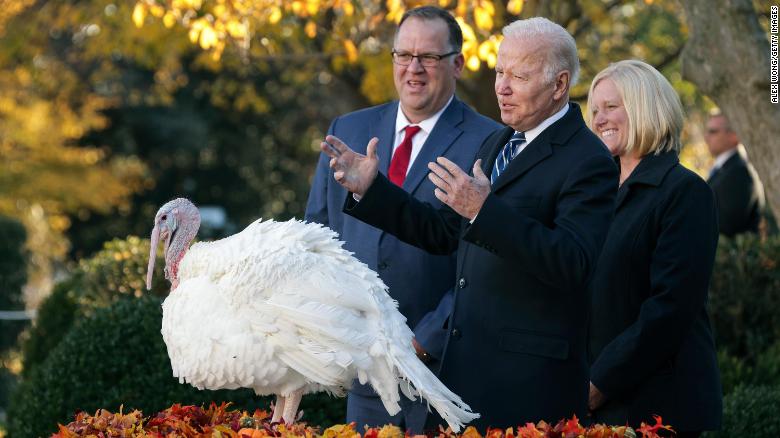 Biden pardons Peanut Butter and Jelly in his first presidential turkey pardon