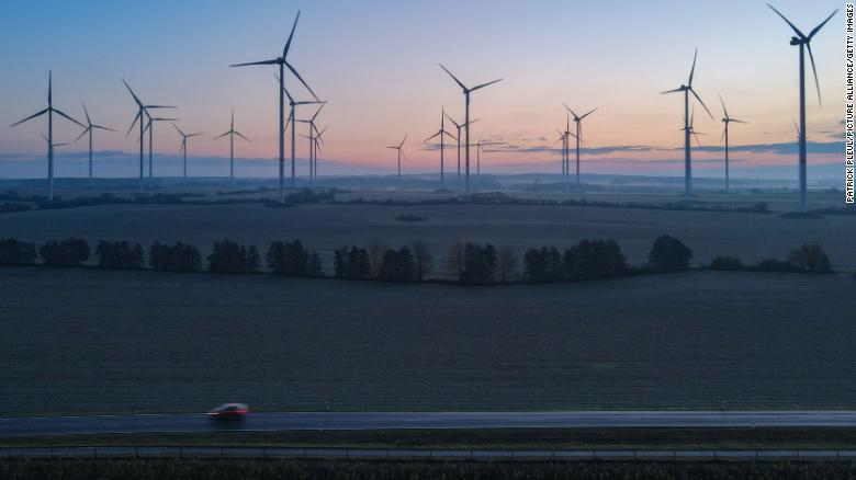Renewables are being installed at top speed -- but still far too slow to fix the planet, energy watchdog says