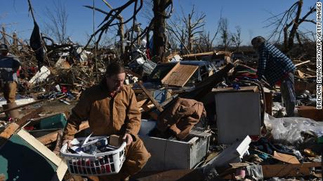 Climate change likely played a role in this weekend&#39;s deadly tornadoes. The question is how.