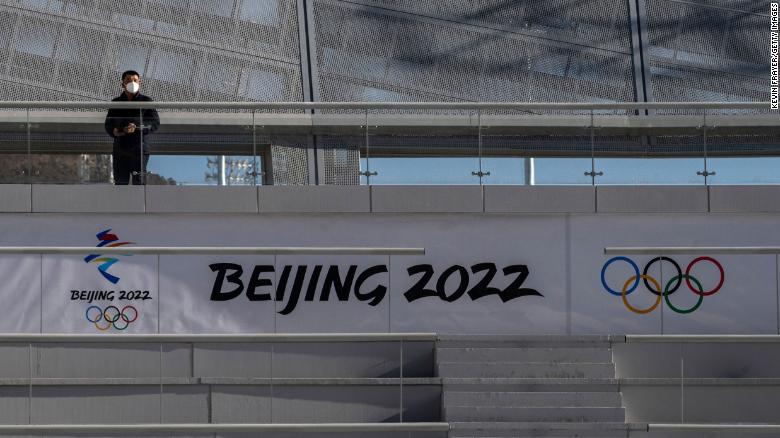 Japan says it won't send government officials to Beijing 2022 冬季オリンピック