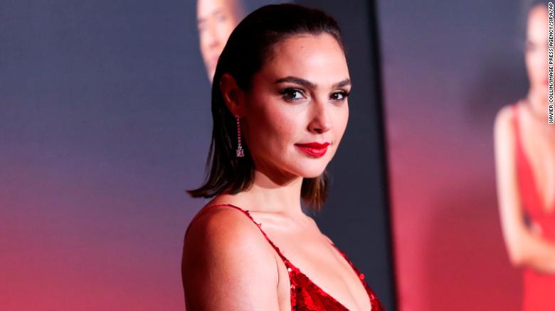 Gal Gadot says controversial 'Imagine' video was in 'poor taste'