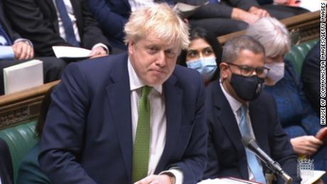 Boris Johnson is facing a make-or-break moment with report due into &#39;파티게이트&#39; 스캔들