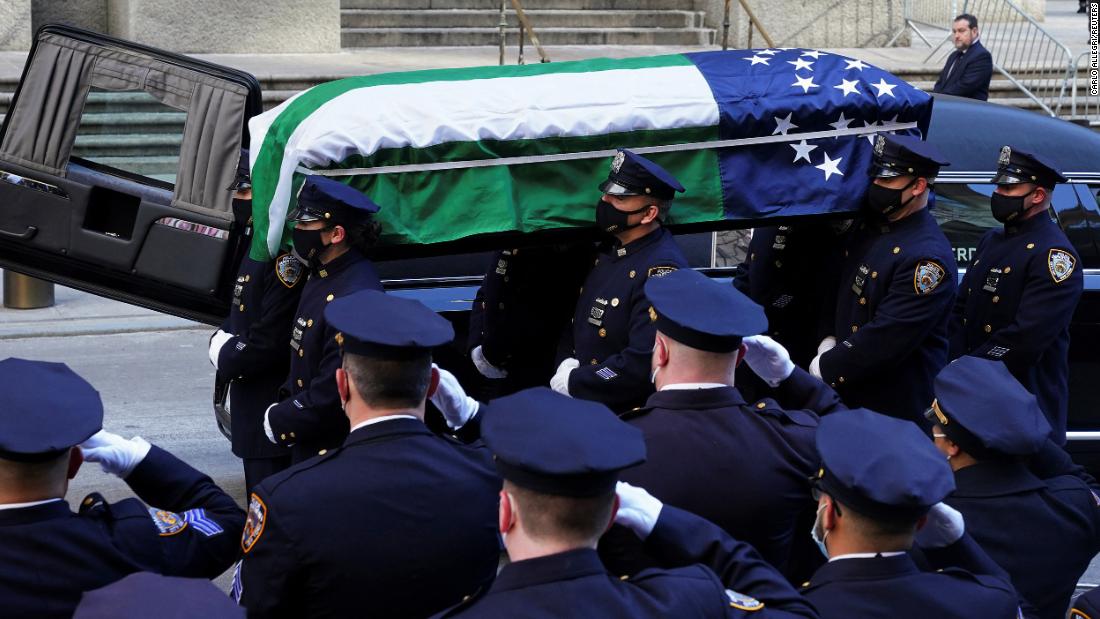 Rivera&#39;s casket is carried at his wake.