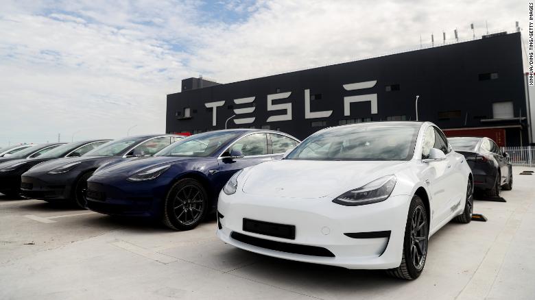 Tesla plunges seven spots in annual Consumer Reports ranking