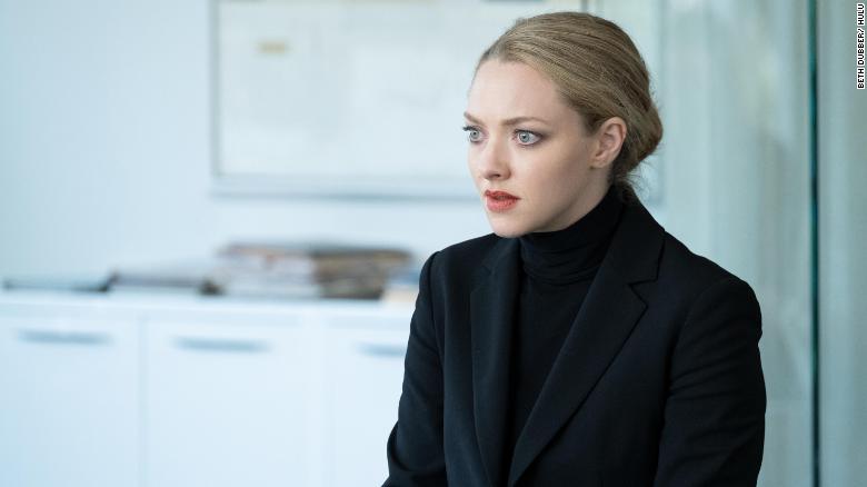 Amanda Seyfried as Elizabeth Holmes in Hulu's 'The Dropout.'