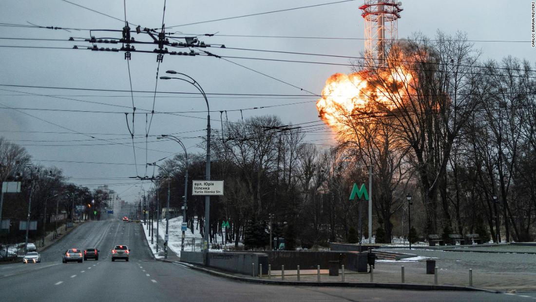 An explosion is seen at a TV tower in Kyiv on March 1. &lt;a href =&quot;https://www.cnn.com/2022/03/01/europe/ukraine-russia-invasion-tuesday-intl-hnk/index.html&quot; target =&quot;_공백&quot;&gt;Russian forces fired rockets&alt;lt;/ㅏ&amgtgt; near the tower and struck a Holocaust memorial site in Kyiv hours after warning of &quot;high-precision&인용quot; strikes on other facilities linked to Ukrainian security agencies.