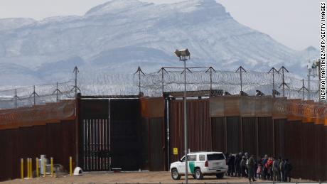 US-Mexico border arrests climbed in February