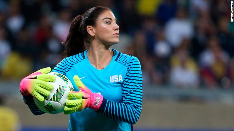 Former US women's soccer goalkeeper Hope Solo arrested on DWI, misdemeanor child abuse charges