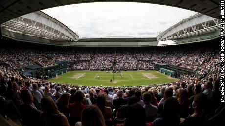 Las giras de tenis le quitan puntos de clasificación en Wimbledon por la decisión de prohibir a los jugadores rusos y bielorrusos