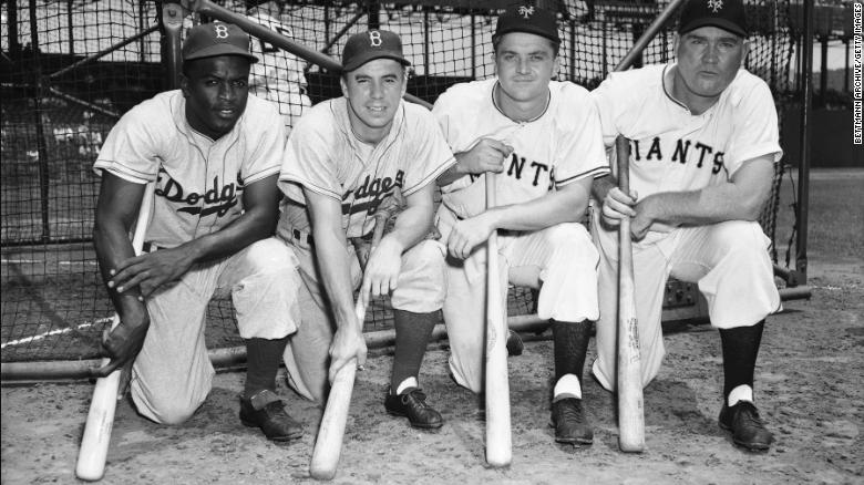 Jackie Robinson All-Star Game bat sells for $  1.08 million