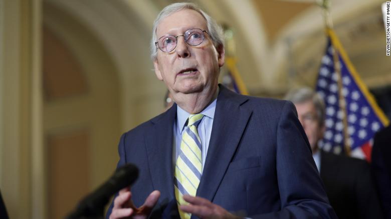 Exclusivo: McConnell says he has directed Cornyn to engage with Democrats on a 'bipartisan solution' on gun violence