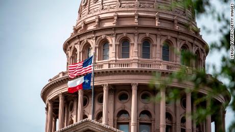 If Democrats are smart, hulle&#39;ll make Texas the new Iowa