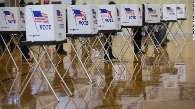 密歇根州警方没收投票机，因为它扩大了对潜在违规行为的调查 2020 选举