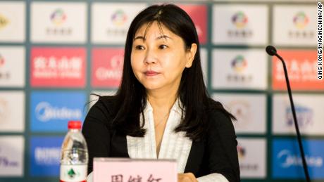 Zhou Jihong, manager of Chinese diving team, attends a press conference ahead of the FINA/CNSG Diving World Series 2019 in Beijing, China, 6 March 2019. After seven consecutive gold medals on the previous two days, China kept its winning streak on Sunday at the first leg of the FINA/CNSG Diving World Series in Japan&#39;s Sagamihara, claiming the last three golds, according to world swimming governing body FINA. In the women&#39;s 3m springboard, Shi Tingmao, winner in this event at all legs of the 2018 edition, snatched the gold in 382.05 points. Despite some mistakes, Wang Han of China also did solid dives to rank second with 378.90, while Canada&#39;s Jennifer Abel was third in 353.40. After finishing the first leg on a golden note, Shi spoke about her ambitions for the second meet of the Series. &quot;In the next leg in Beijing I would like to have the same result as in Sagamihara&quot;, she said. The men&#39;s 10m platform final was quite fierce as many divers got high scores. 