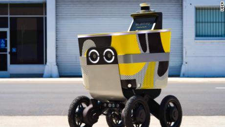 Uber to test delivering food with robots 