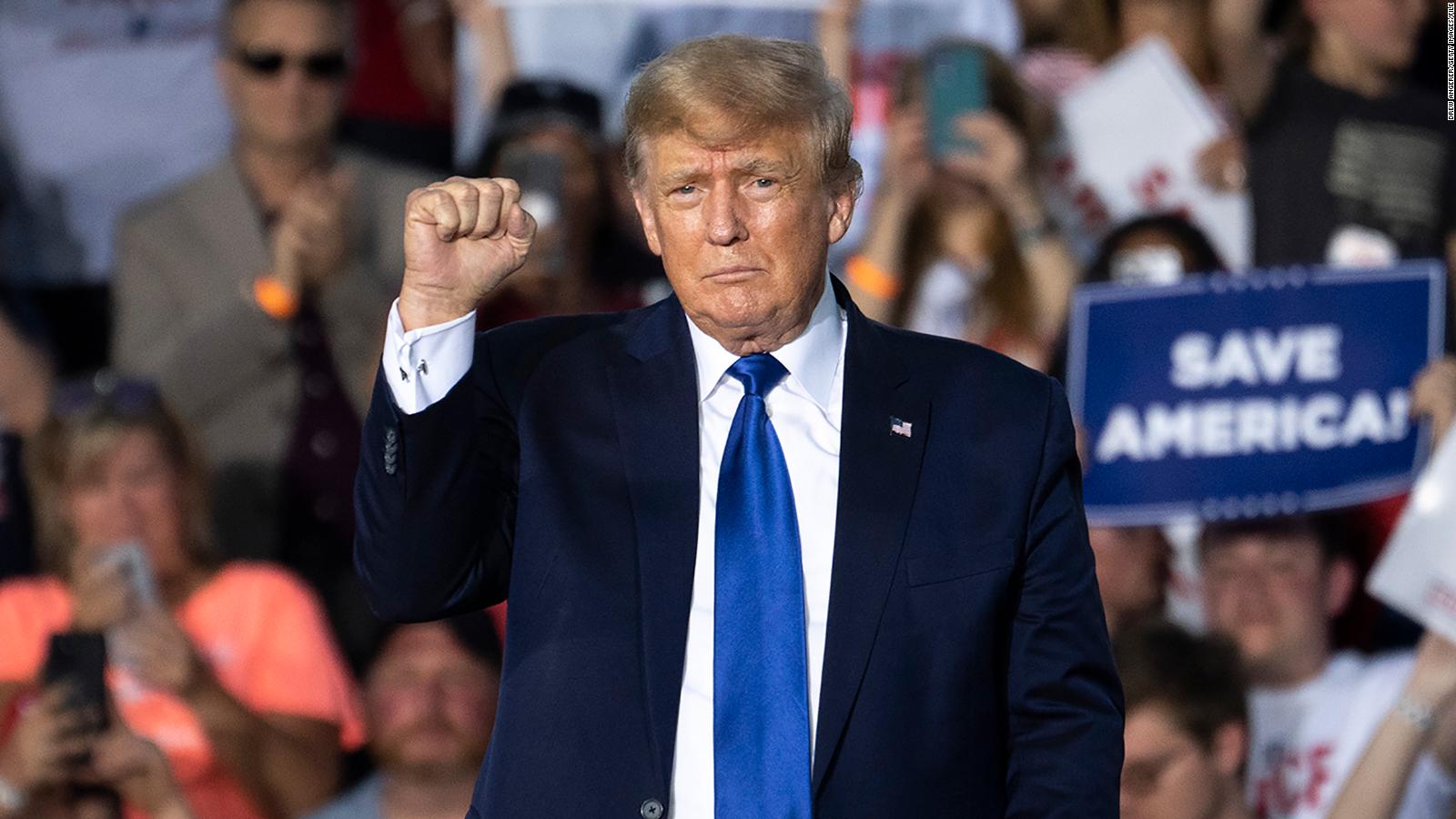 Trump struggles to keep control of his own MAGA movement