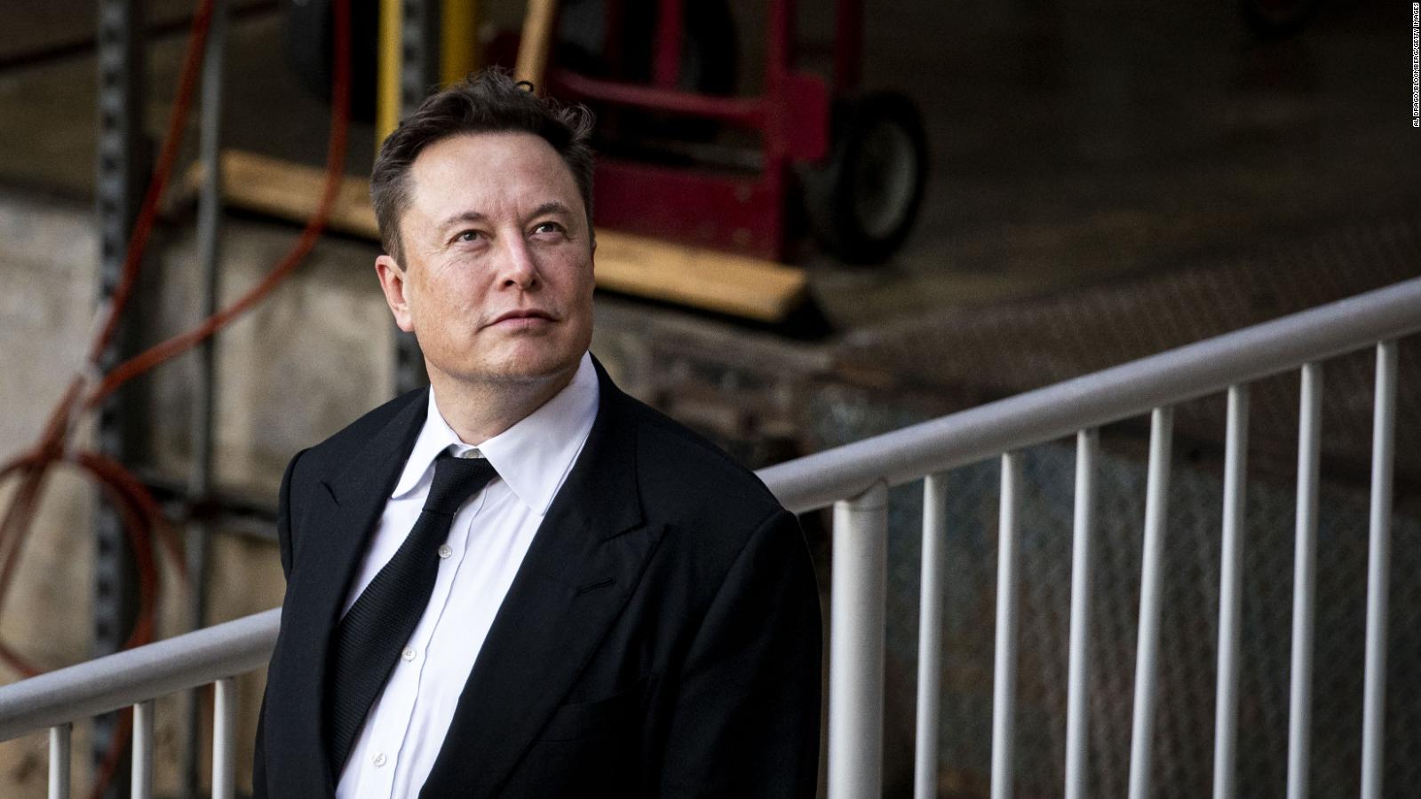Elon Musk, chief executive officer of Tesla Inc., departs from court for the SolarCity trial in Wilmington, Delaware, U.S., on Monday, July 12, 2021. Musk was cool but combative as he testified in a Delaware courtroom that Tesla Inc.'s more than $2 billion acquisition of SolarCity in 2016 wasn't a bailout of the struggling solar provider. Photographer: Al Drago/Bloomberg via Getty Images