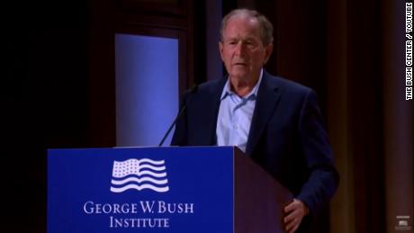 George W.. cespuglio&#39;s gaffe about invasion of Iraq draws laughter from crowd