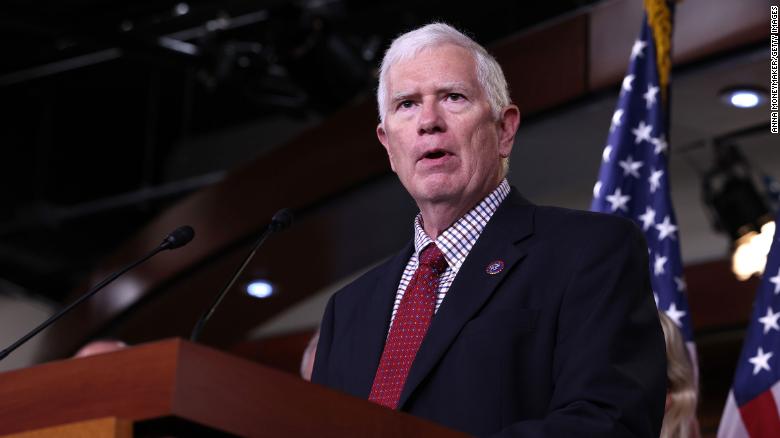 rappresentante. Mo Brooks says he's willing to testify in public as Jan. 6 committee prepares to reissue him a subpoena