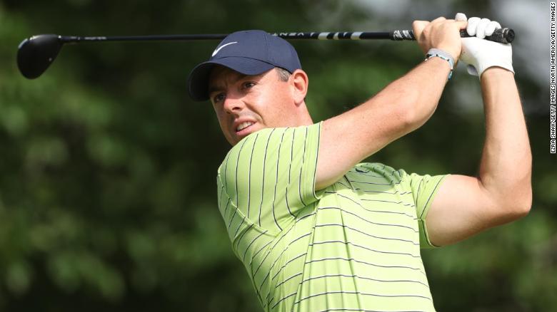 Rory McIlroy fissa il ritmo iniziale a 2022 Campionato PGA con un round di apertura vertiginoso mentre Tiger Woods lotta