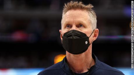 &#39;io&#39;m tired of the moments of silence,&#39; says Warriors coach Steve Kerr as he makes powerful plea against gun violence