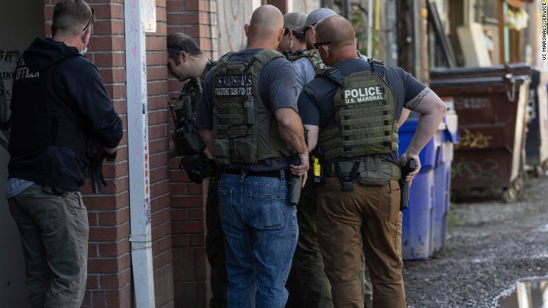 US Marshals nab 24 violent fugitives in Oregon operation