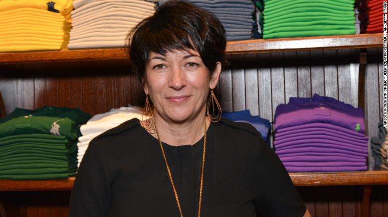 Ghislaine Maxwell is on suicide watch but isn't suicidal, 선고를 연기해야 ​​할 수도 있습니다, 변호사는 말한다