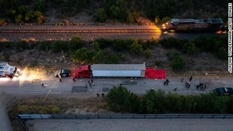 On a Texas road called &#39;the mouth of the wolf,&#39; a semitruck packed with migrants was abandoned in the sweltering heat