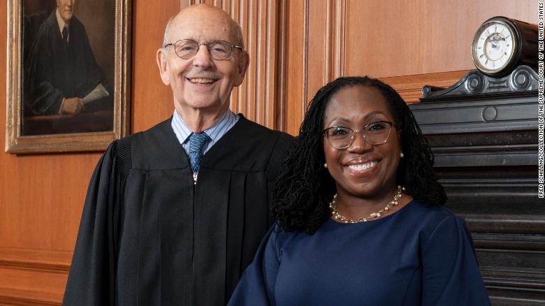 Breyer, in first appearance since Roe v. Wade was overturned, says 'I'm still an optimist'