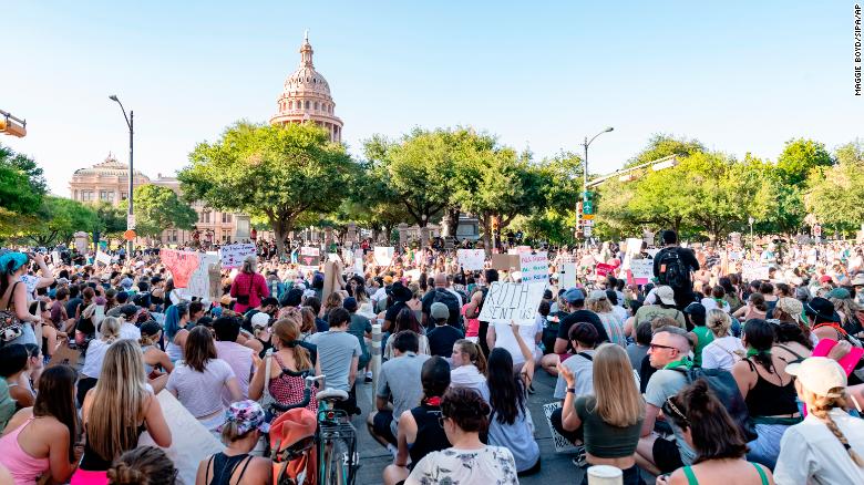 텍사스 주 대법원, 100년 된 낙태 금지 민사 집행 허용 명령 발표