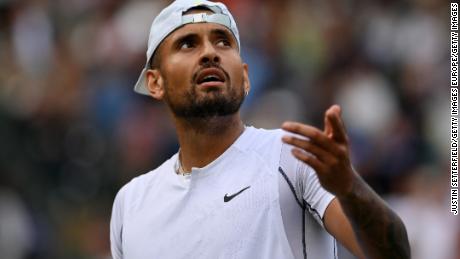Nick Kyrgios called &#39;악&#39; 그리고 &#39;bully&#39; by defeated Wimbledon opponent Stefanos Tsitsipas