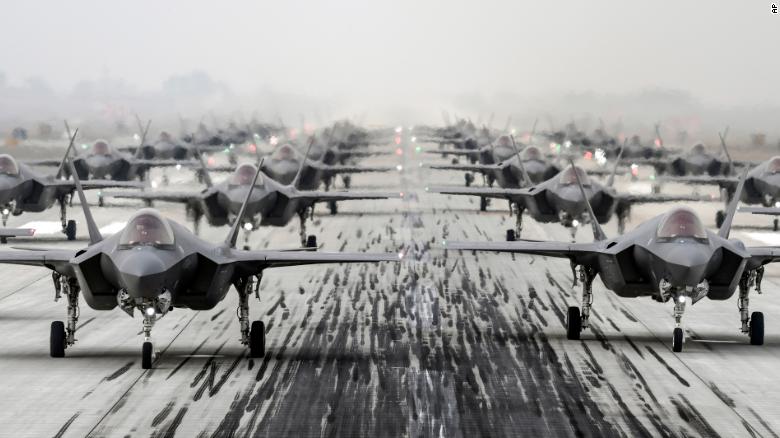 米国と韓国のF-35ステルス戦闘機が北朝鮮へのメッセージで初めてチームを組む