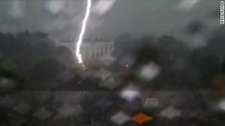 3 killed in lightning strike near White House