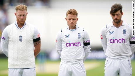 England players Ben Stokes (left), Ollie Pope (centre) and Ben Foakes observe a minute&#39;s silence, following the death of Queen Elizabeth II on Thursday.